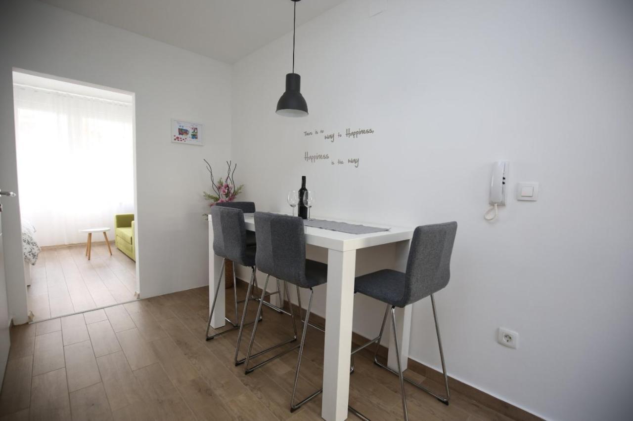 Studio Apartment Koko Rijeka Exterior photo